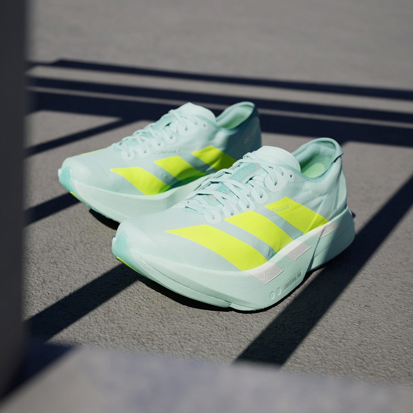 [ACS] adidas 競速跑鞋 Adizero Adios Pro 4 W 女鞋 水藍 緩震 運動鞋 愛迪達 JR1243 | LINE 禮物