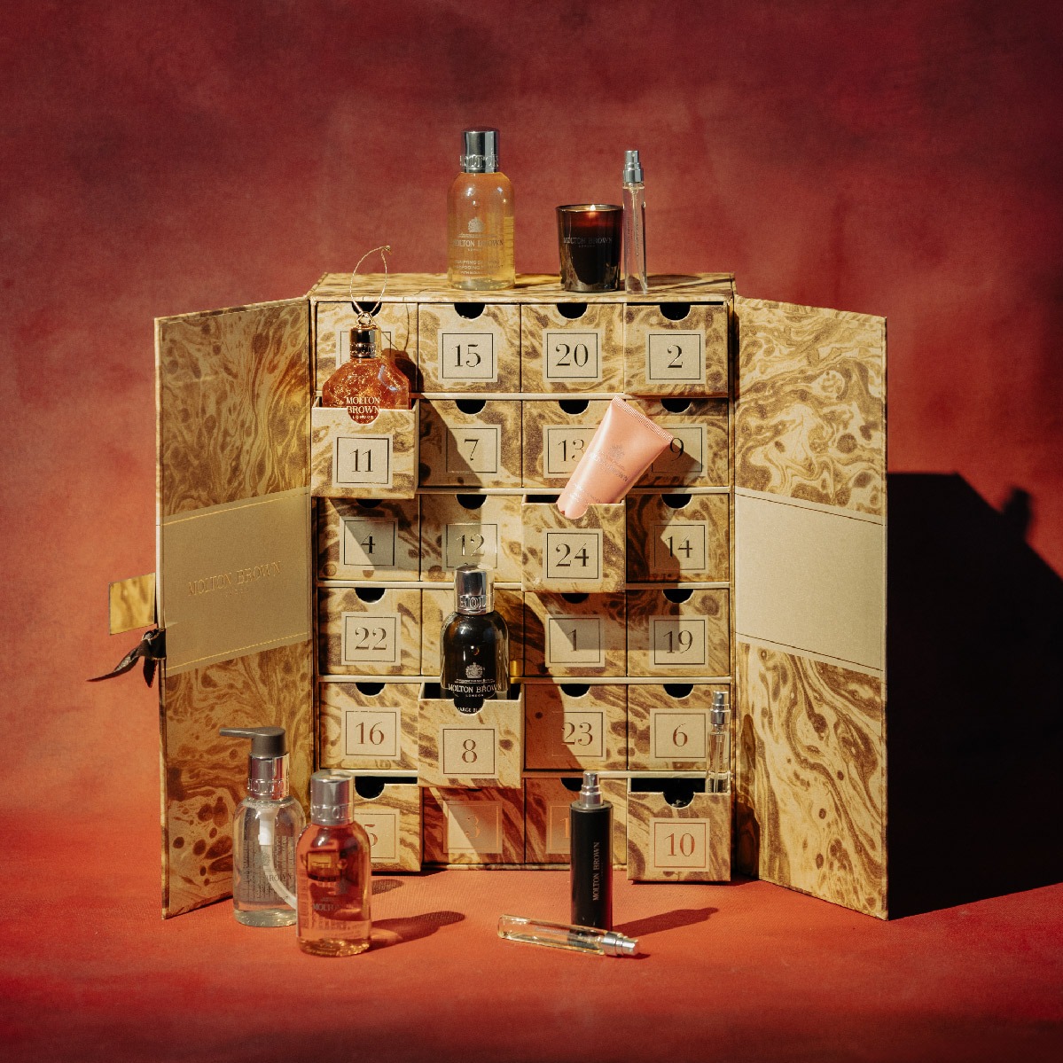 molton-brown-2025-advent-calendar-line