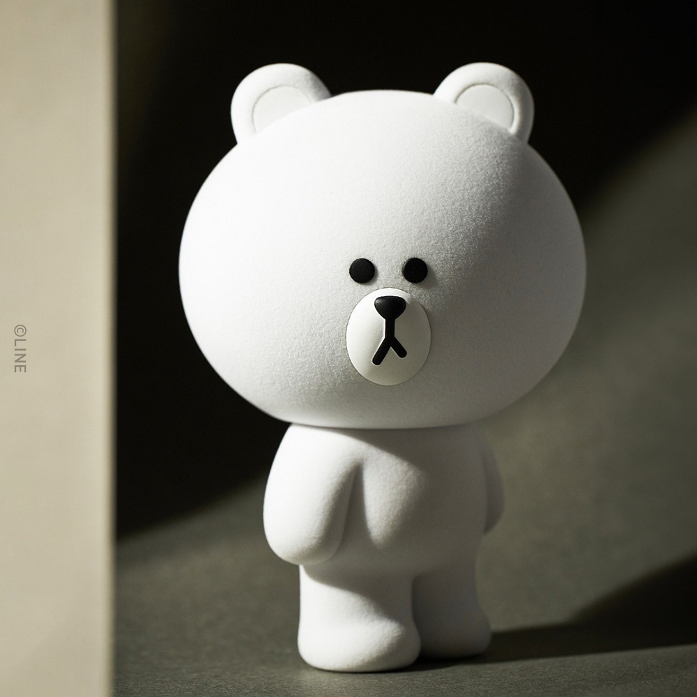 野獸國】LINE FRIENDS 熊大雪白版7吋站姿公仔-URDU | LINE 禮物